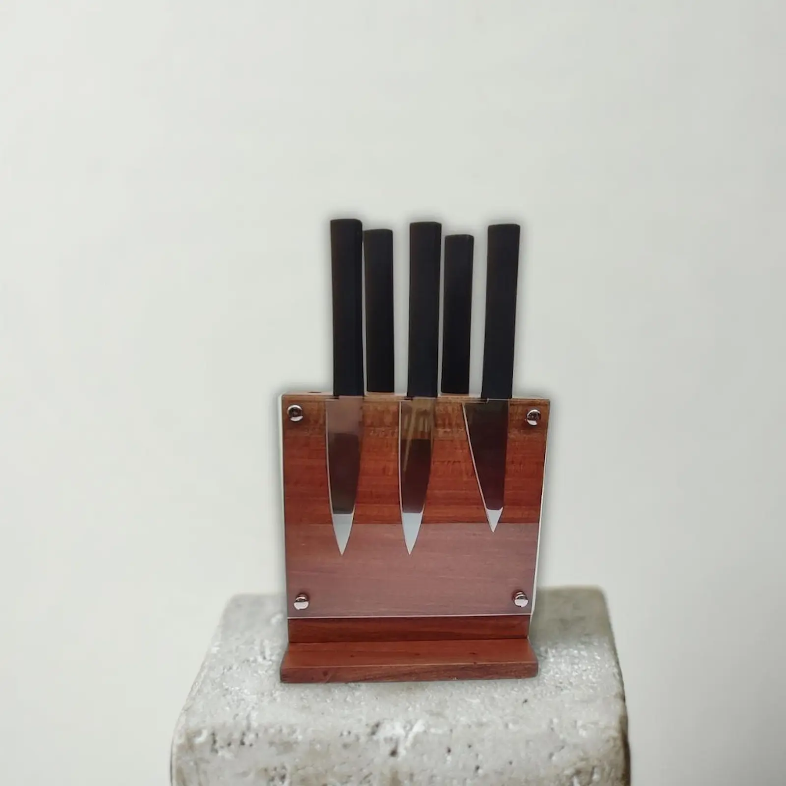 El Yapımı Ahşap Bıçak Standı