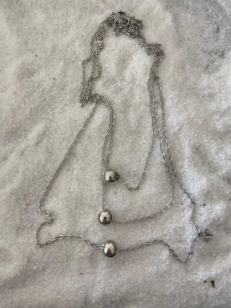 Gümüş Renkli Üç Katmanlı Boncuk Zincir Kolye