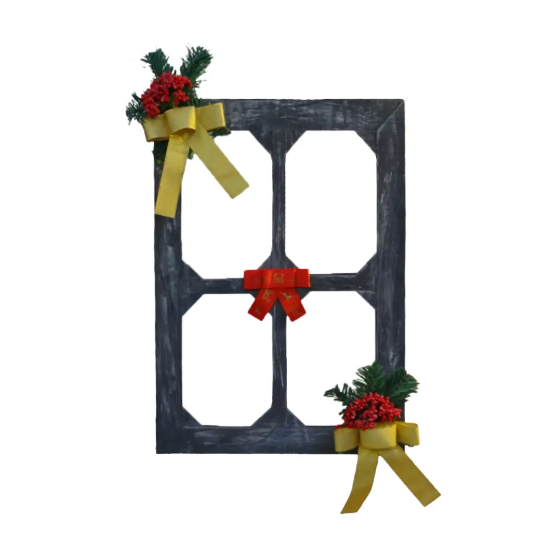 Yılbaşı Süslemeli Dekoratif Pencere Çerçevesi