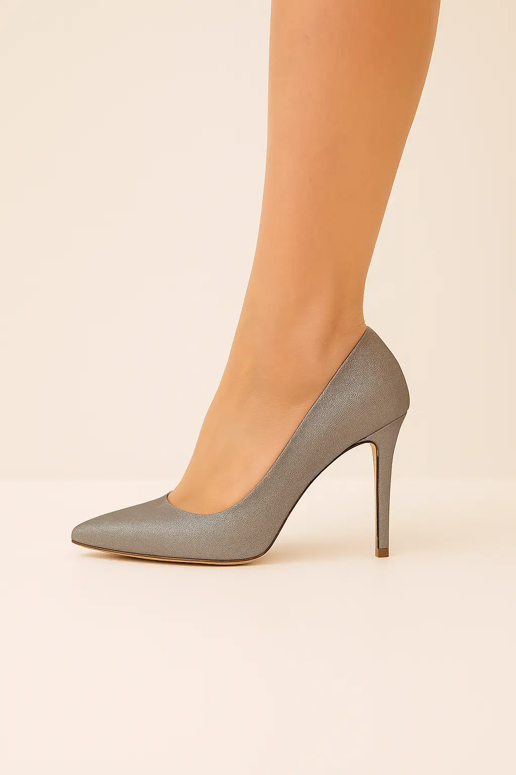 Gümüş Rengi Stiletto Topuklu Ayakkabı