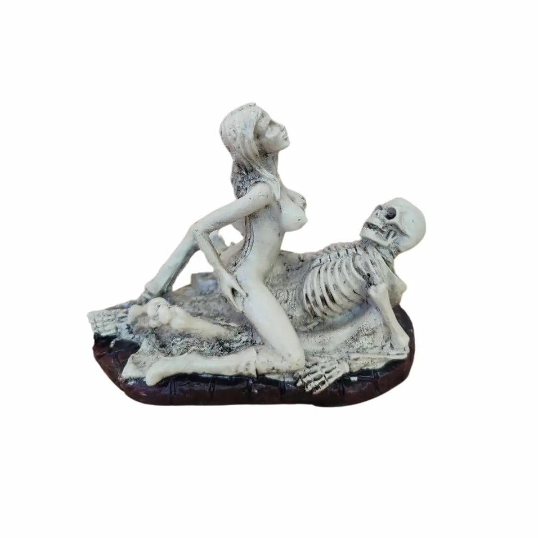 İskelet ve Aşk Temalı Çift Biblo Heykel