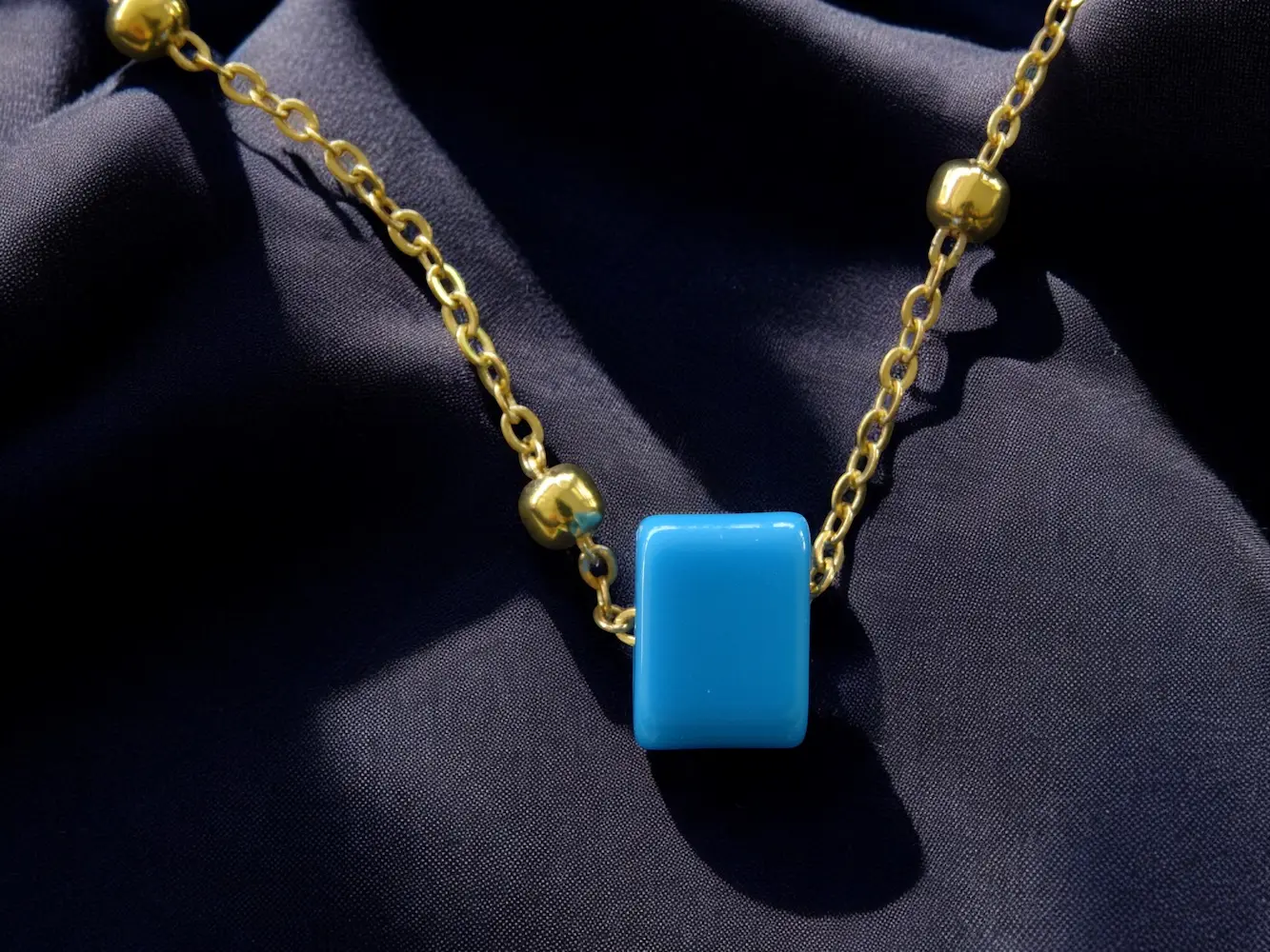 Mavi Taşlı Boncuk Kolye