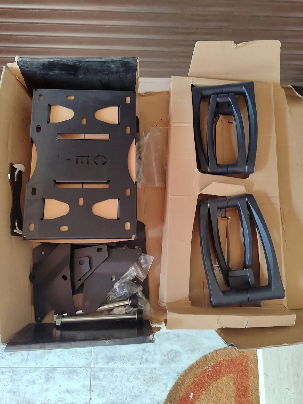 Televizyon Askı Aparatı