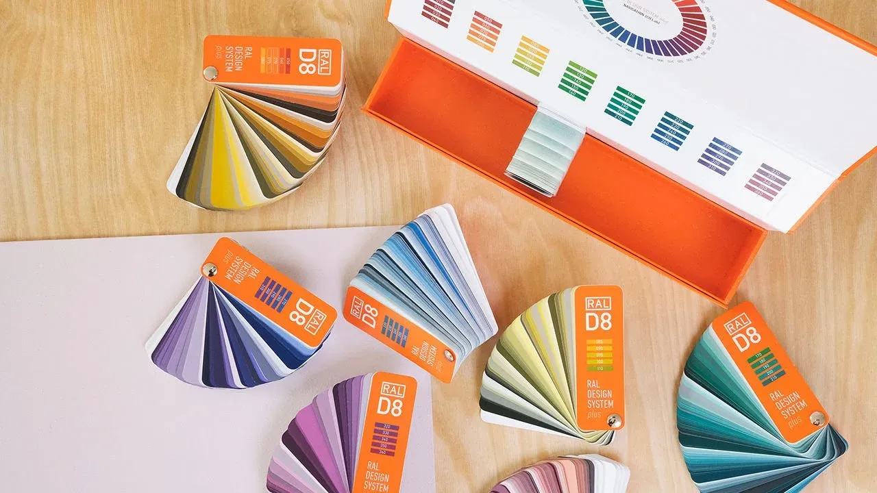 RAL D8 Design Plus Renk Kataloğu - Yarı Mat