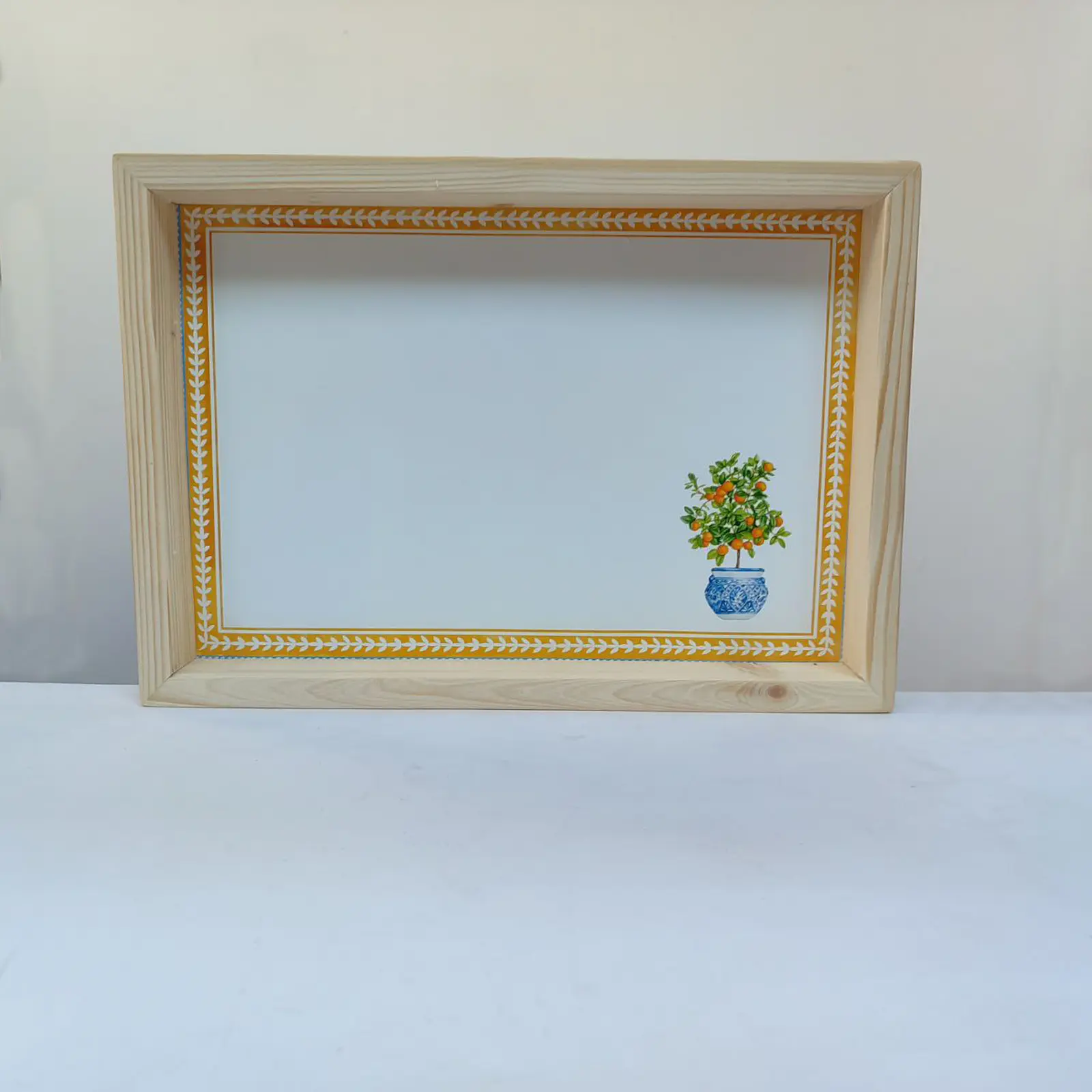 Mandalina Desenli Ahşap Tepsi