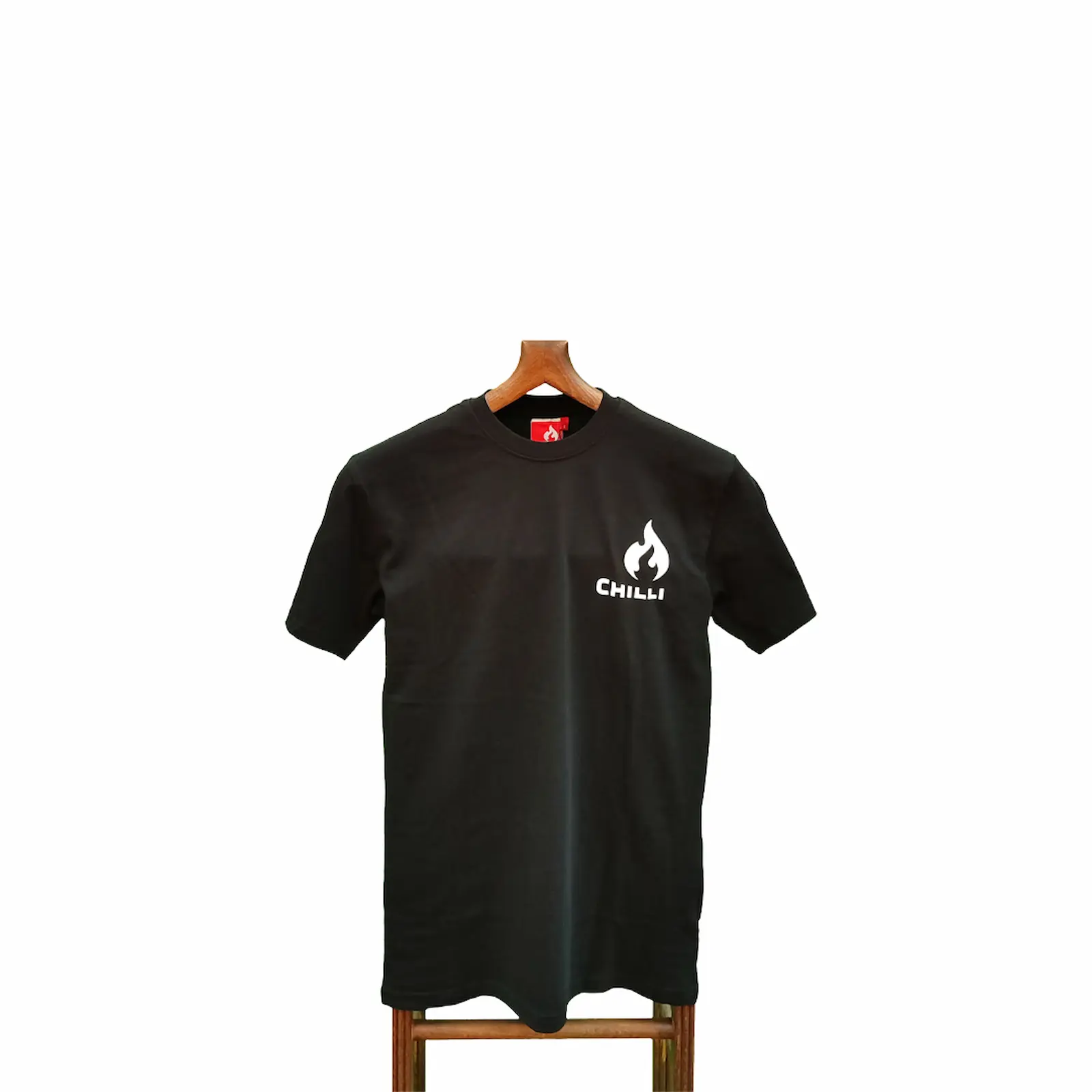 Siyah Göğüs Chilli Baskılı T-Shirt