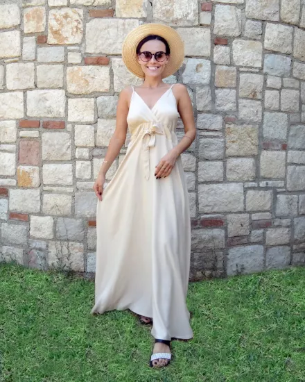 Kadın Krem Rengi Uzun Yazlık Elbise 