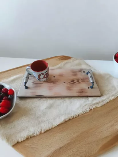 El Yapımı Ahşap Kulplu Tepsi