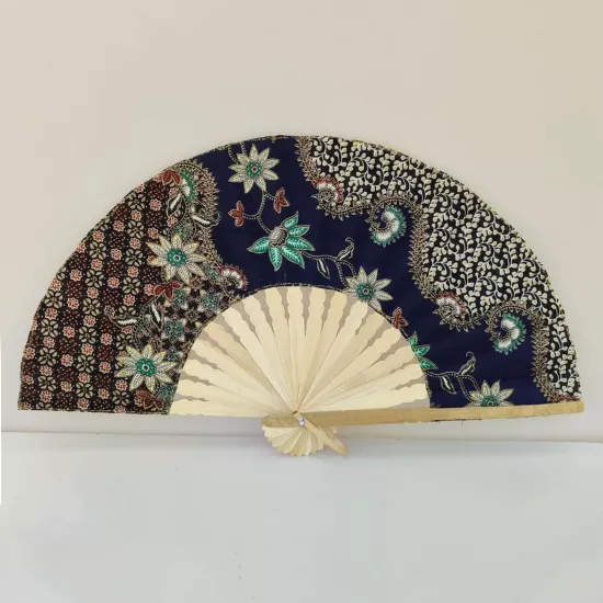 Mavi ve Yeşil Çiçek Desenli Kumaş Yelpaze