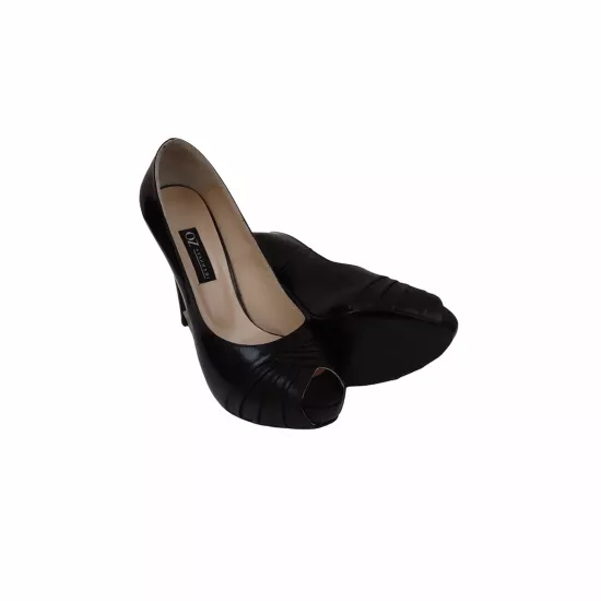 Kadın Siyah Ucu Deri Açık Lüks Topuklu Ayakkabı