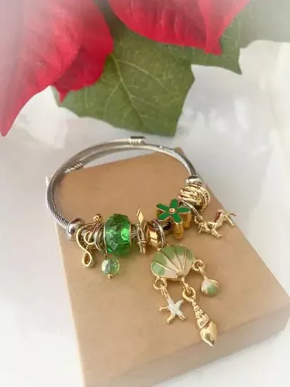 Yeşil Deniz Temalı Altın ve Gümüş Tonlu Bileklik 