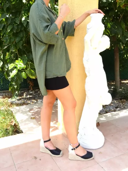 Yeşil Arkası Uzun Gömlek