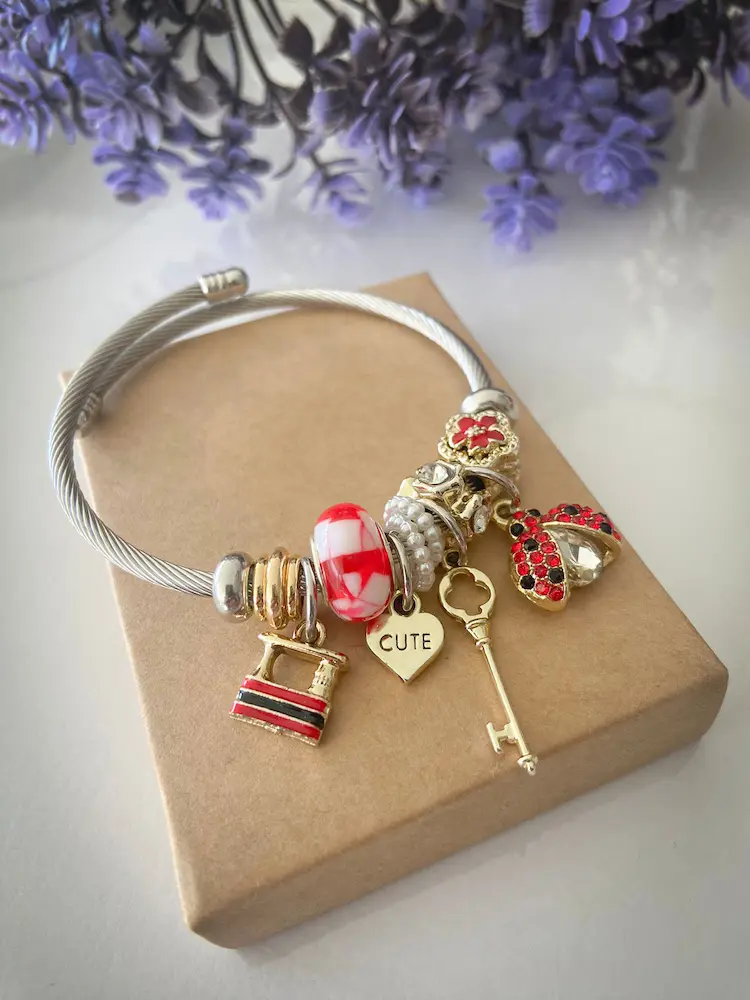 Uğur Böceği Charm Bileklik