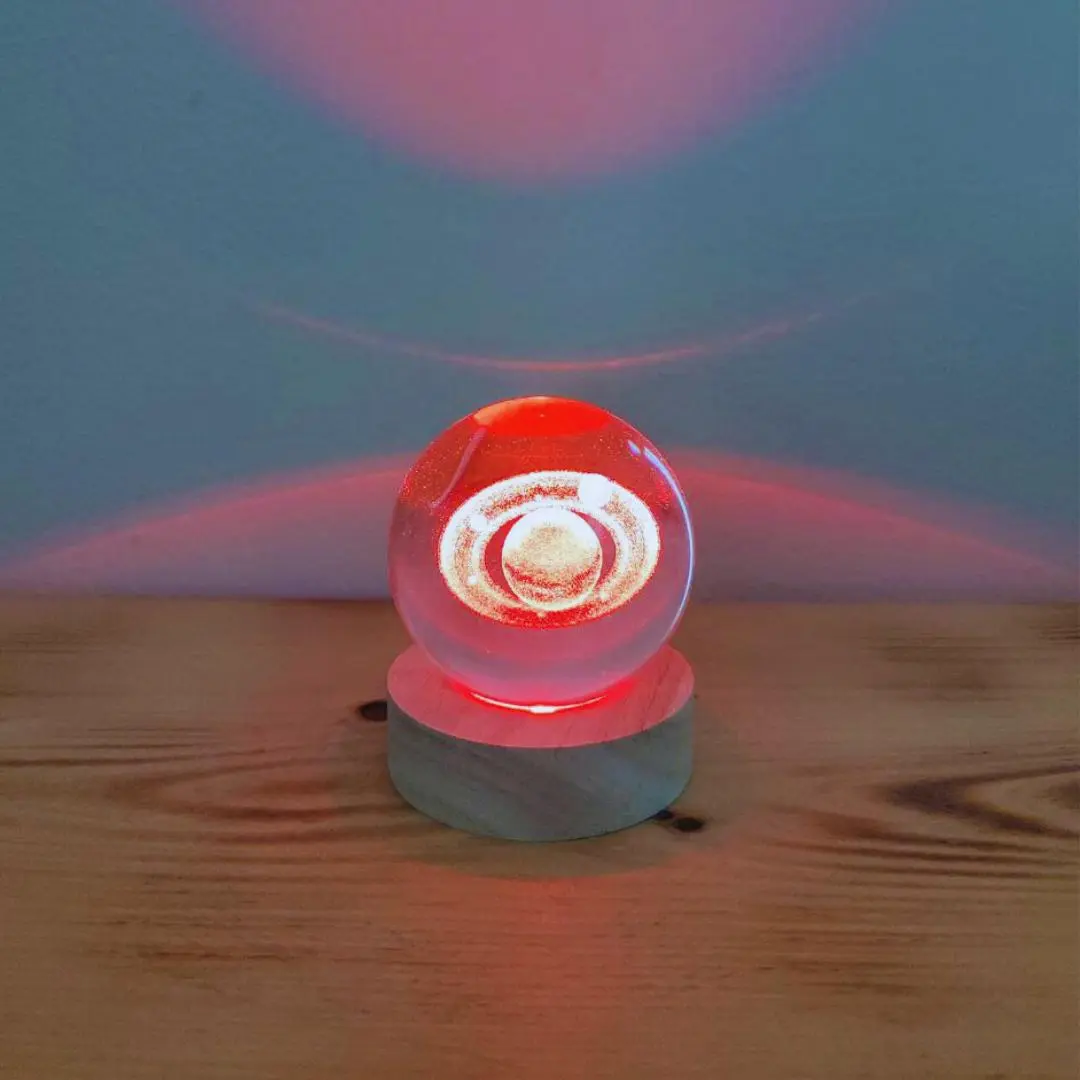 Uzay Galaksi Figürlü Gece Lambası 