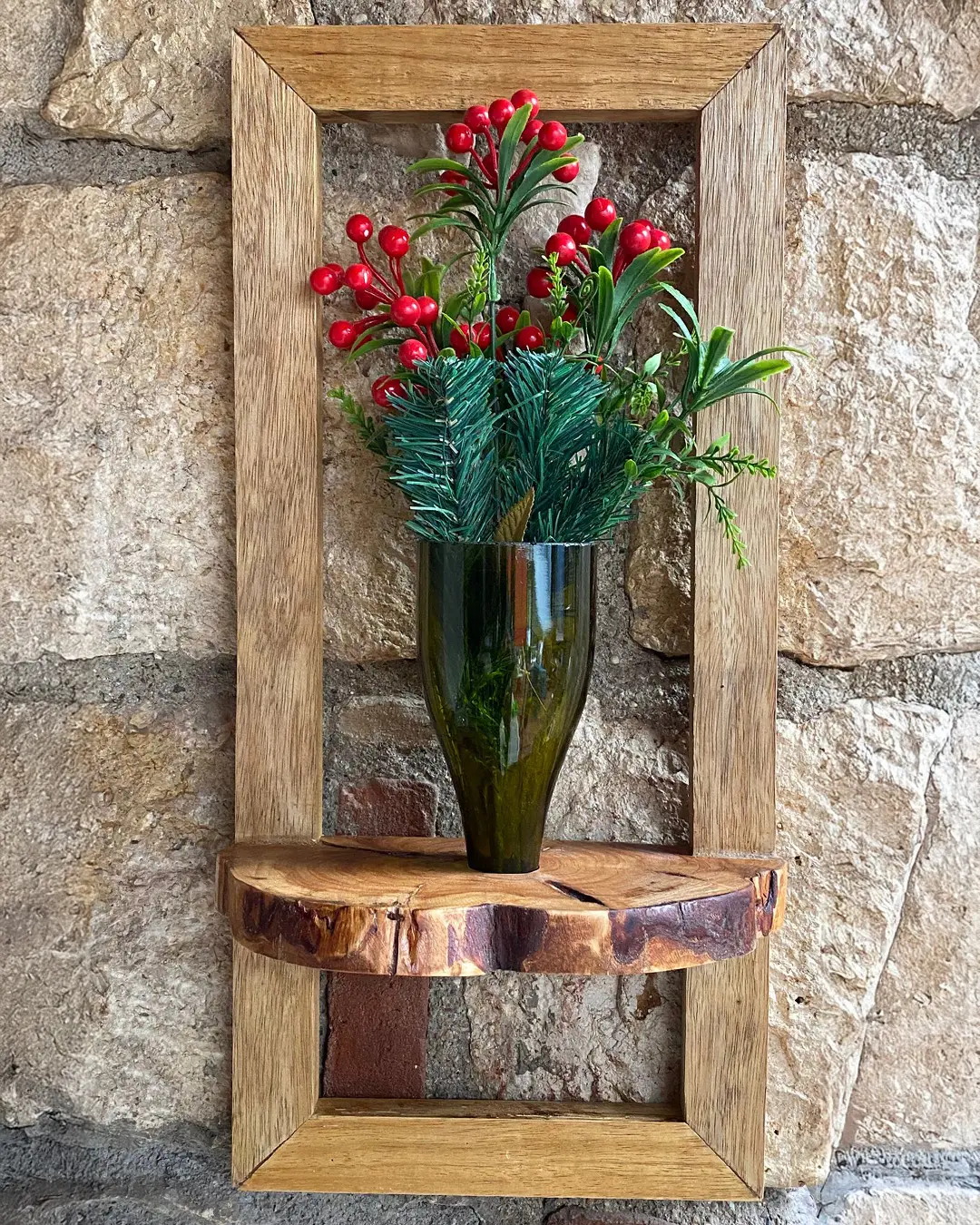 Doğal Ahşap Çerçeveli Duvar Rafı