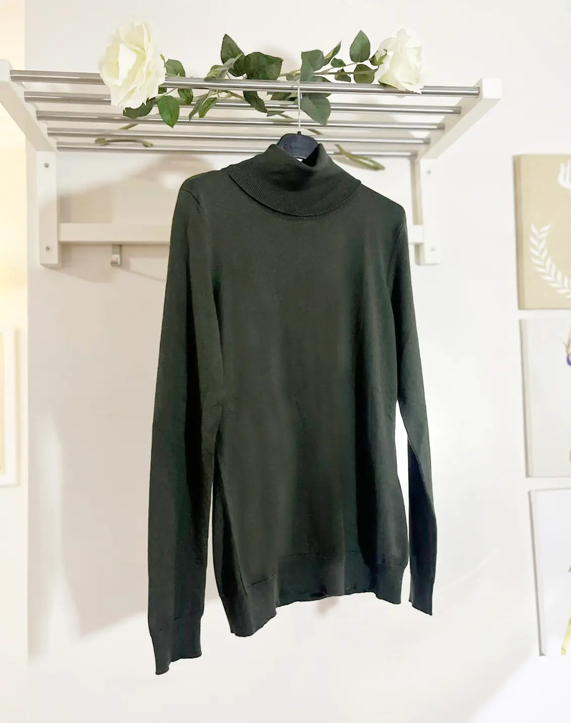 Haki Yeşili Boğazlı Triko